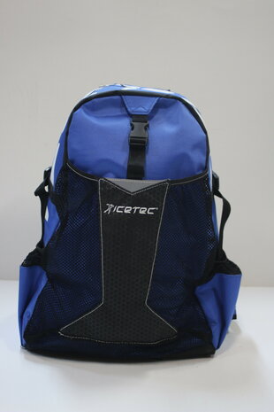 Speciaal ruim vak voor helm 